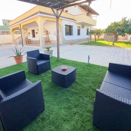 Villa La Sosta - 150M Dal Mare - Patio Privato E Areal Relax 阿雷内拉 外观 照片