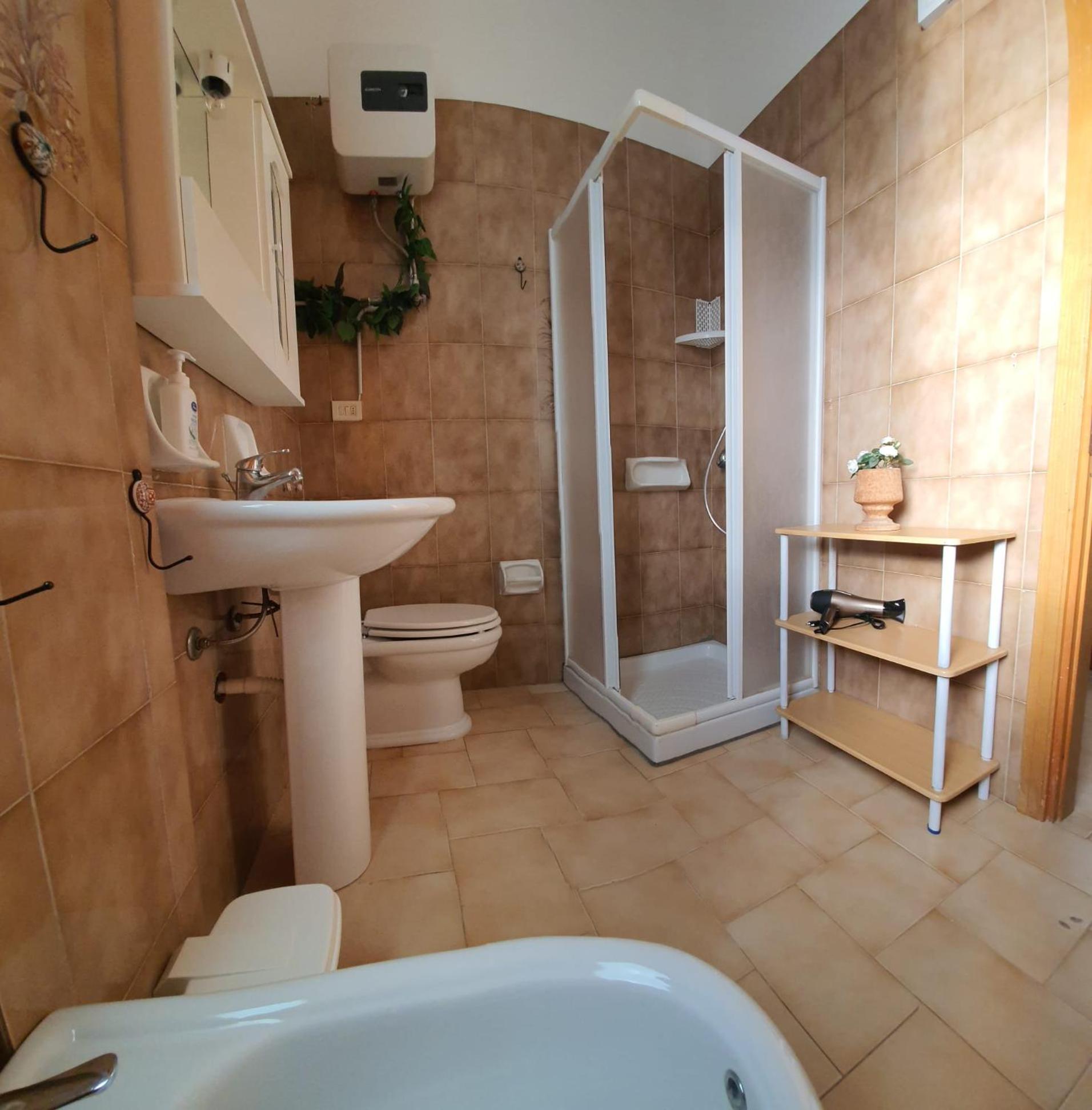 Villa La Sosta - 150M Dal Mare - Patio Privato E Areal Relax 阿雷内拉 外观 照片