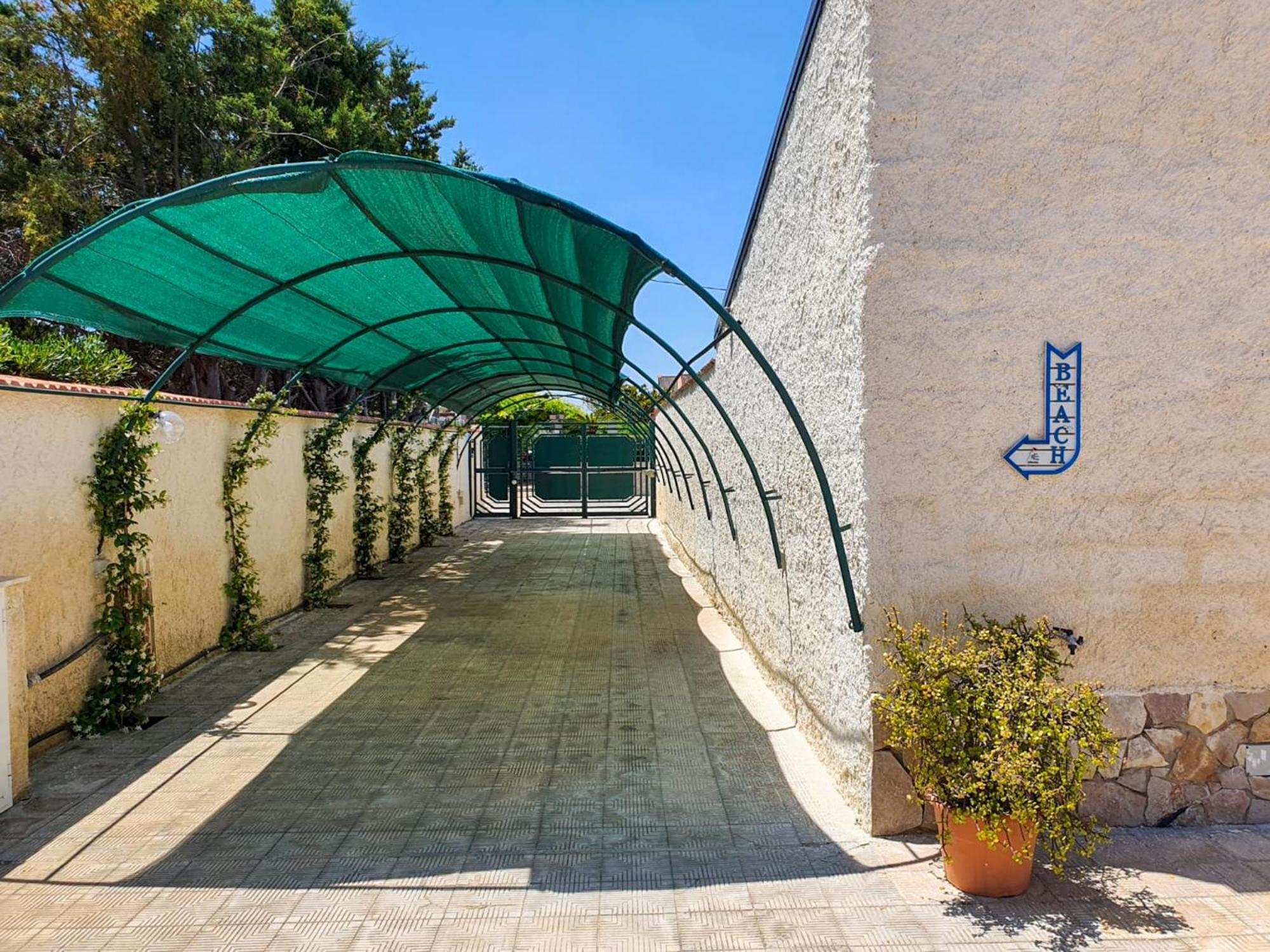 Villa La Sosta - 150M Dal Mare - Patio Privato E Areal Relax 阿雷内拉 外观 照片